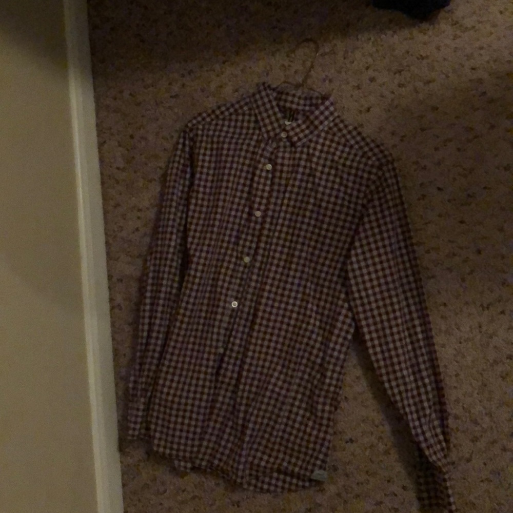 maroon plaid dress shirt